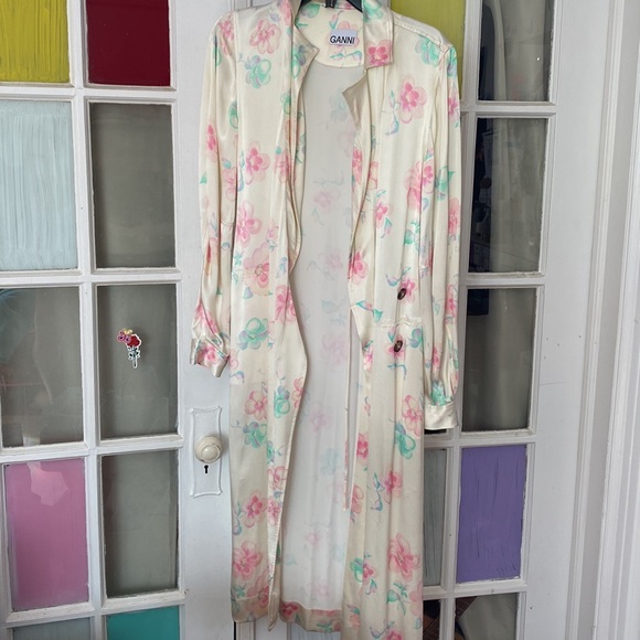 Very Rare Ganni runway floral wrap dress, so pretty - Picture 2 of 7